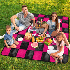 ETC Checkered Picnic Blanket