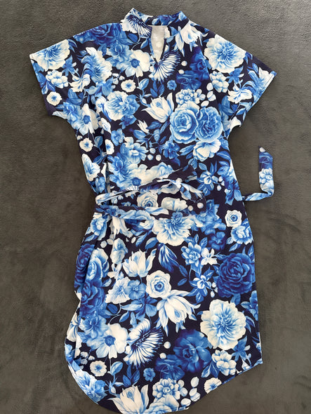Size small navy floral chiffon dress