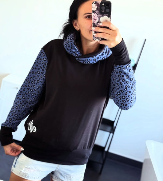 ETC Handmade Midnight Leopard Hoodie - Size Medium (12)