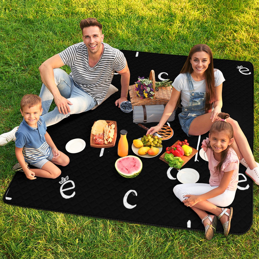 ETC All Over Picnic Mat